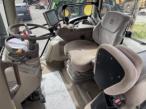 John Deere 6215R Direct Drive 7 of 8