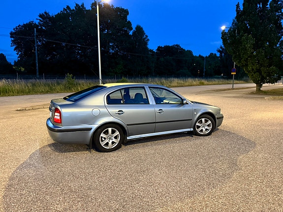 Skoda Octavia 5 of 14