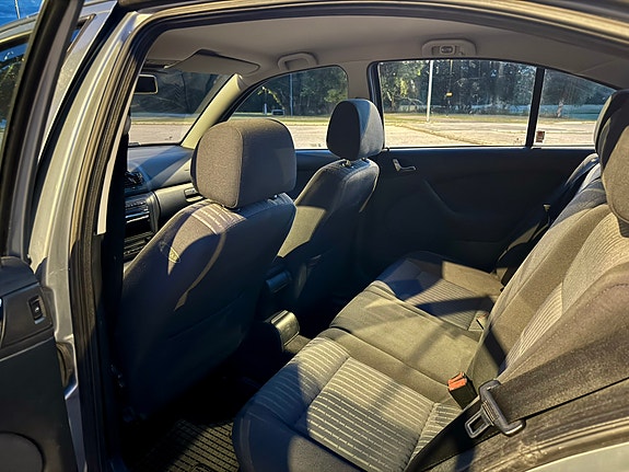 Skoda Octavia 10 of 14