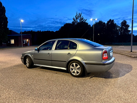Skoda Octavia 3 of 14