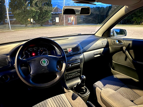 Skoda Octavia 12 of 14
