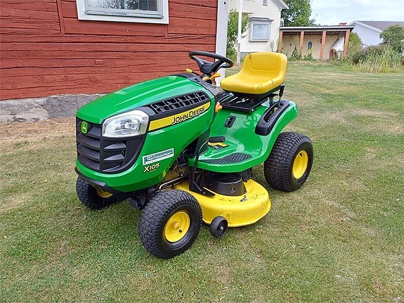 John Deere X105 TRÄDGÅRDSTRAKTOR