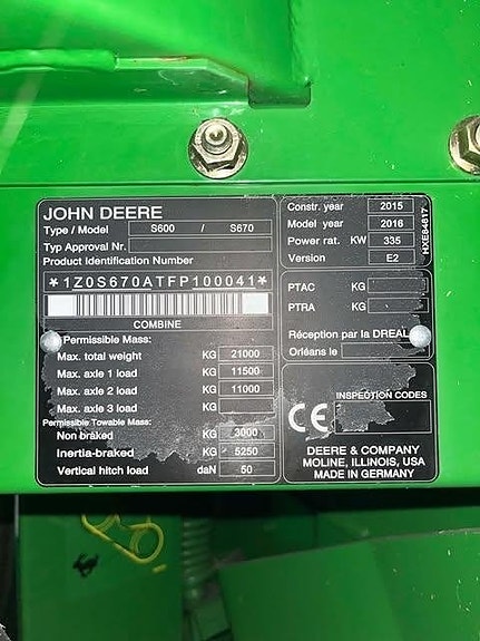 John Deere S670 SKÖRDETRÖSKA 30 FOT 17 of 18
