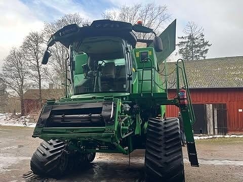 John Deere S670 SKÖRDETRÖSKA 30 FOT 12 of 18