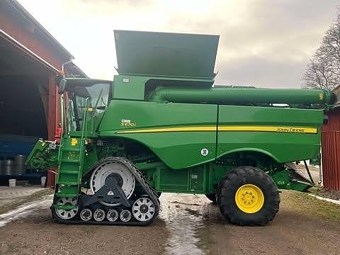 John Deere S670 SKÖRDETRÖSKA 30 FOT 11 of 18