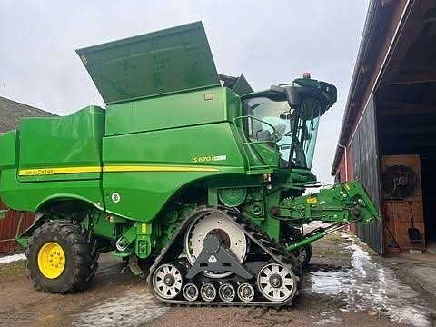 John Deere S670 SKÖRDETRÖSKA 30 FOT 10 of 18