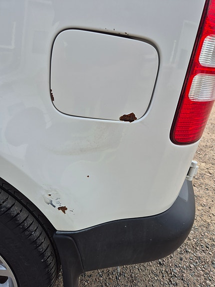 Volkswagen Caddy 9 of 11