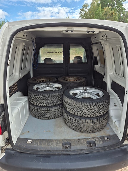 Volkswagen Caddy 11 of 11