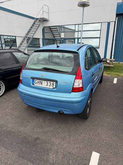 Citroen C3 2 of 3