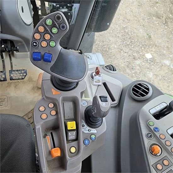 Deutz-Fahr 6150.4 Agrotron TTV - 148 HK 11 of 30