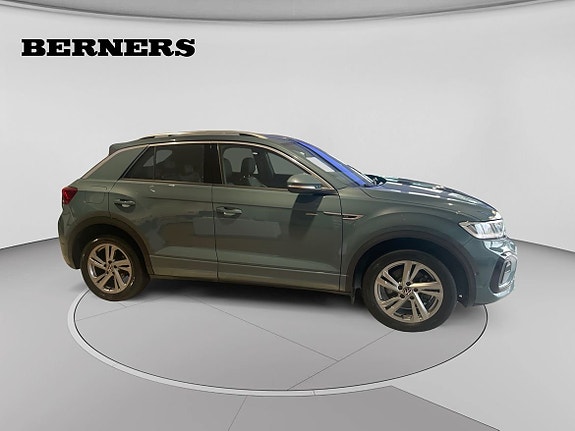 Volkswagen T-Roc 6 of 15