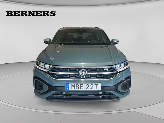 Volkswagen T-Roc 8 of 15