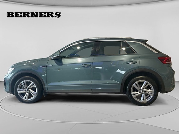 Volkswagen T-Roc 2 of 15