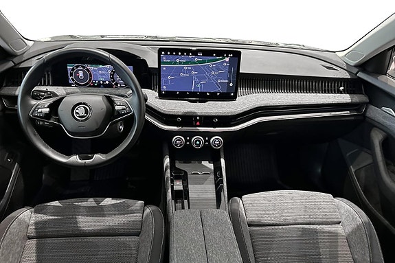 Skoda Superb 9 of 23