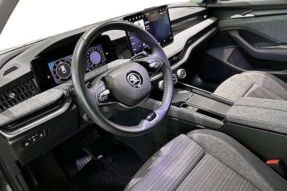 Skoda Superb 8 of 23