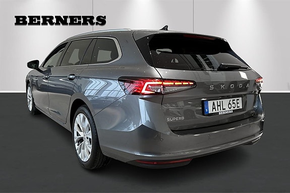 Skoda Superb 3 of 23