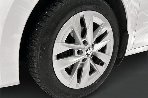 Skoda Octavia 6 of 23