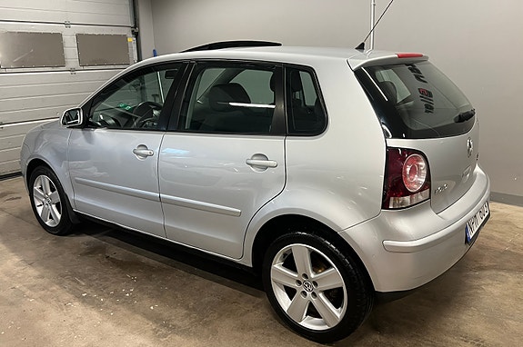 Volkswagen Polo 9 of 10