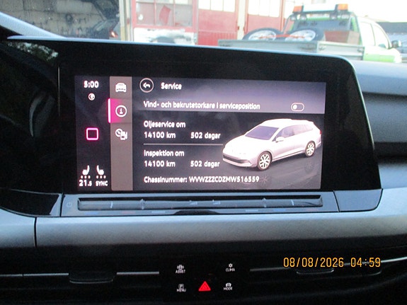 Volkswagen Golf Alltrack 7 of 12