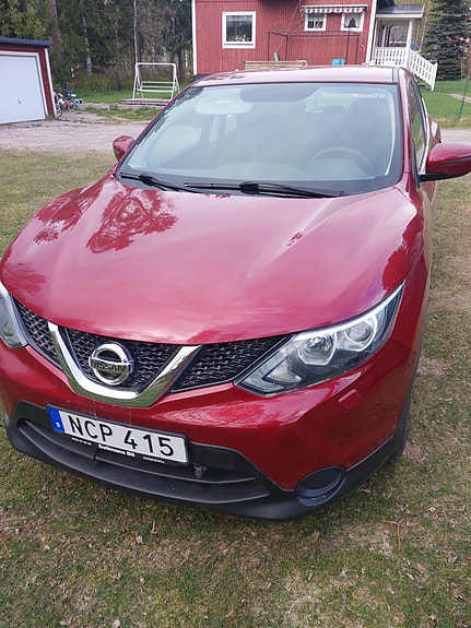 Nissan Qashqai 4 of 6