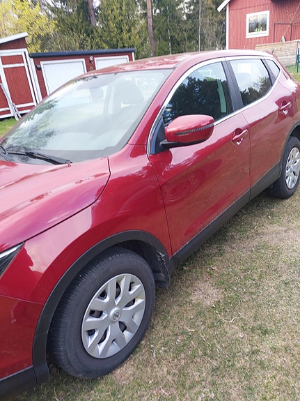 Nissan Qashqai 3 of 6