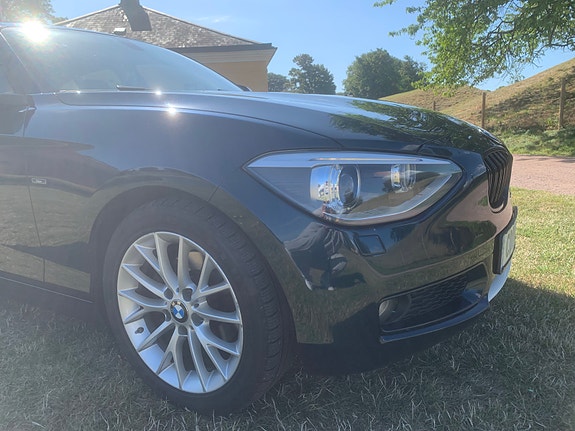 BMW 120d 5 of 18