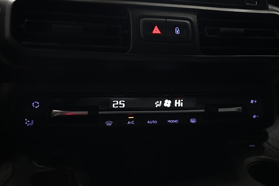 Peugeot Partner 18 of 27