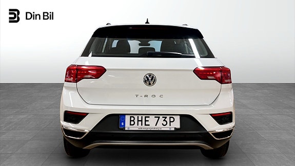Volkswagen T-Roc 5 of 12