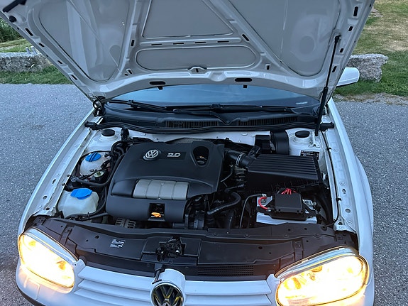 Volkswagen Golf IV 2 of 6