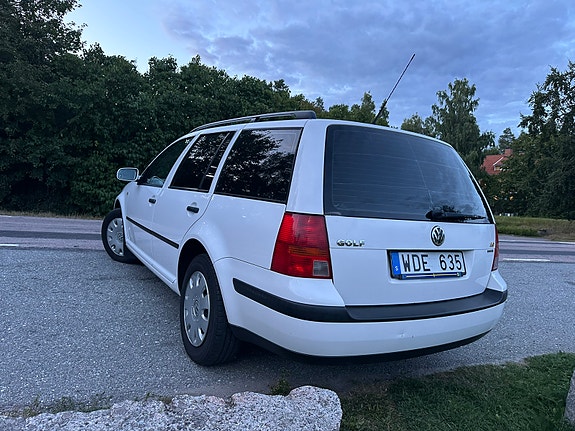 Volkswagen Golf IV 4 of 6