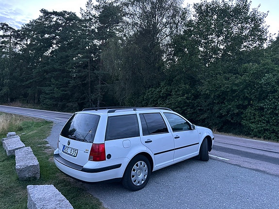 Volkswagen Golf IV 5 of 6