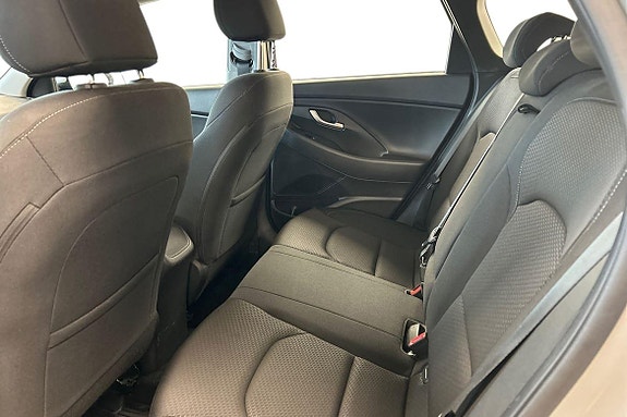 Hyundai i30 16 of 23