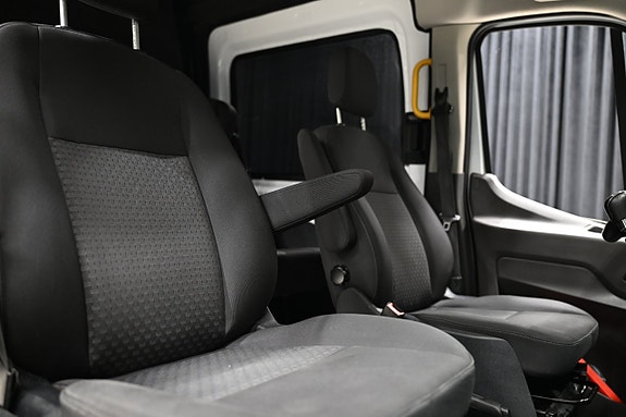 Ford Transit 7 of 30