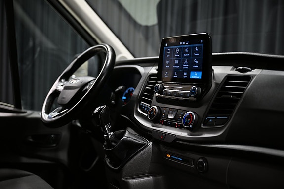 Ford Transit 29 of 30