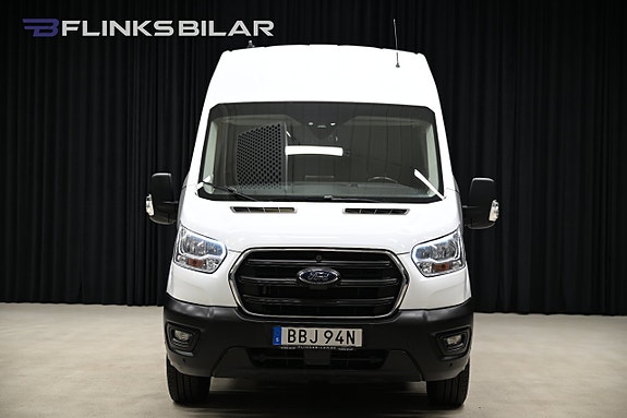 Ford Transit 14 of 30