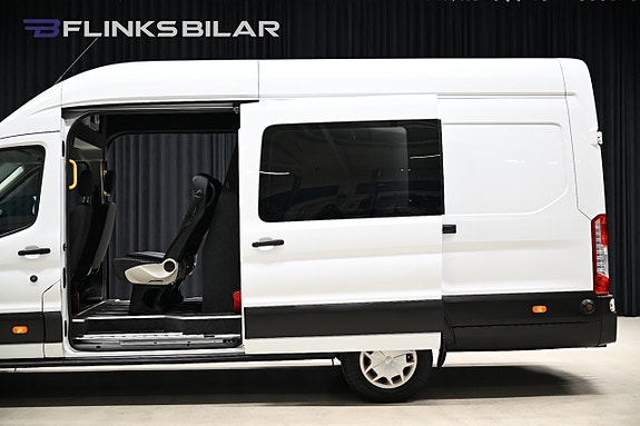 Ford Transit 6 of 30