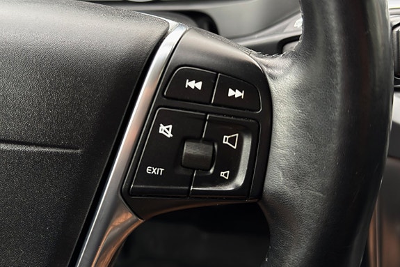Volvo V40 26 of 30
