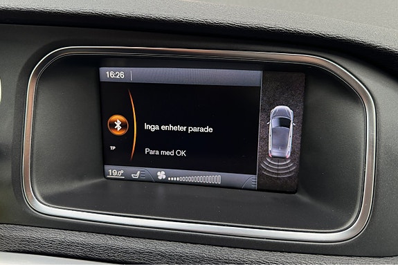 Volvo V40 19 of 30