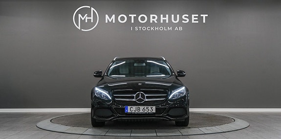 Mercedes-Benz CLC220 2 of 23