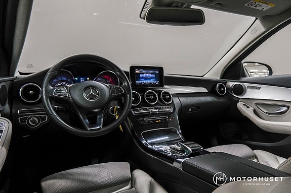 Mercedes-Benz CLC220 8 of 23