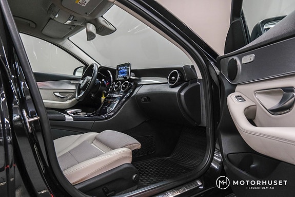 Mercedes-Benz CLC220 9 of 23