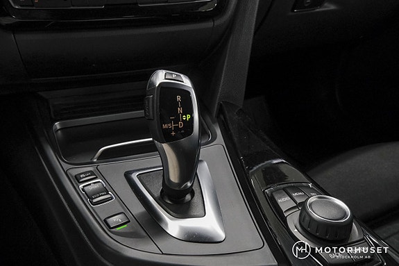 BMW 320d 16 of 19