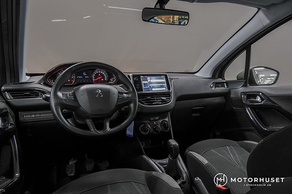 Peugeot 208 8 of 18