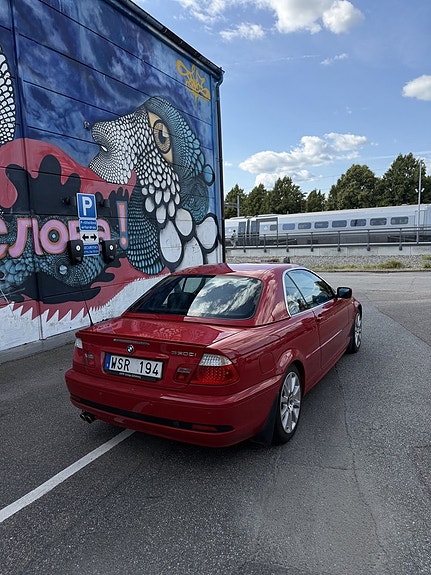 BMW 330Cd 4 of 18