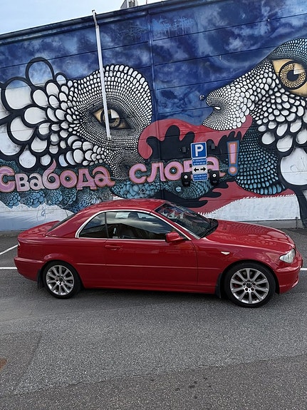 BMW 330Cd 3 of 18