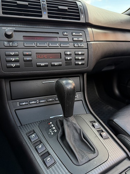 BMW 330Cd 14 of 18