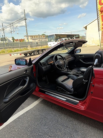 BMW 330Cd 11 of 18