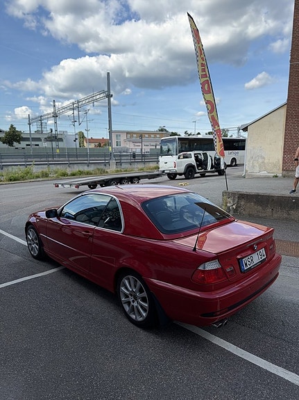 BMW 330Cd 7 of 18