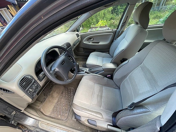 Volvo V40 5 of 12