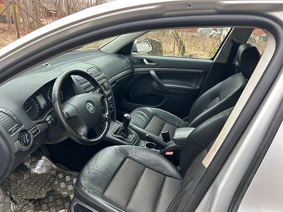 Skoda Octavia 5 of 6